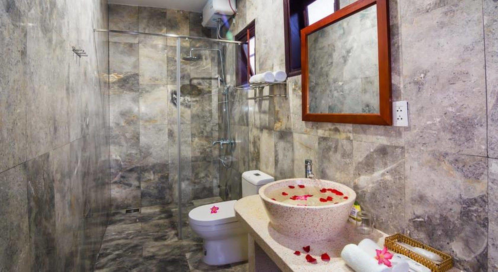 Garden Aroma Homestay ホイアン エクステリア 写真